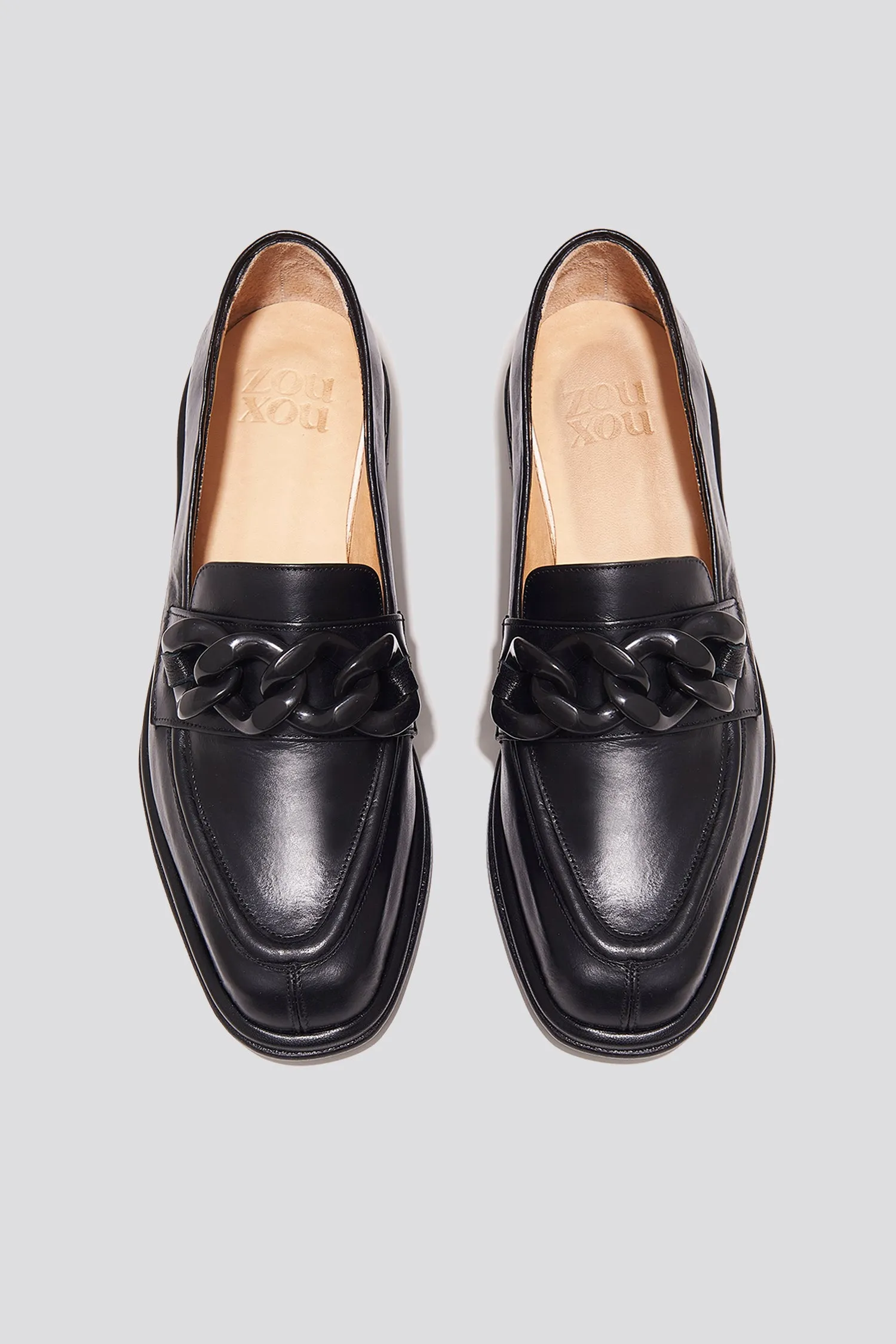 Alma Loafer in Black/Black