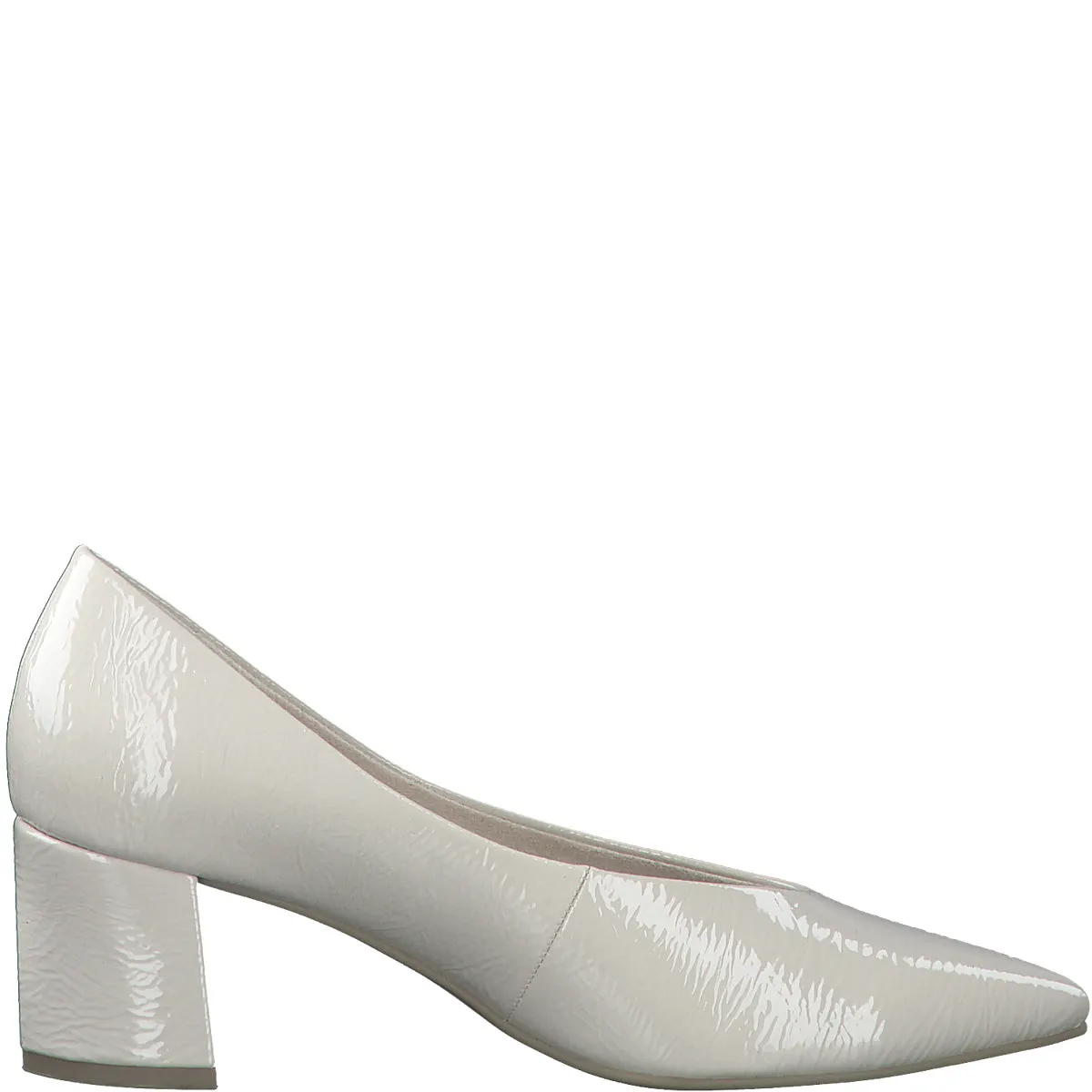 Fancy Glossy Pumps in Cream Patent