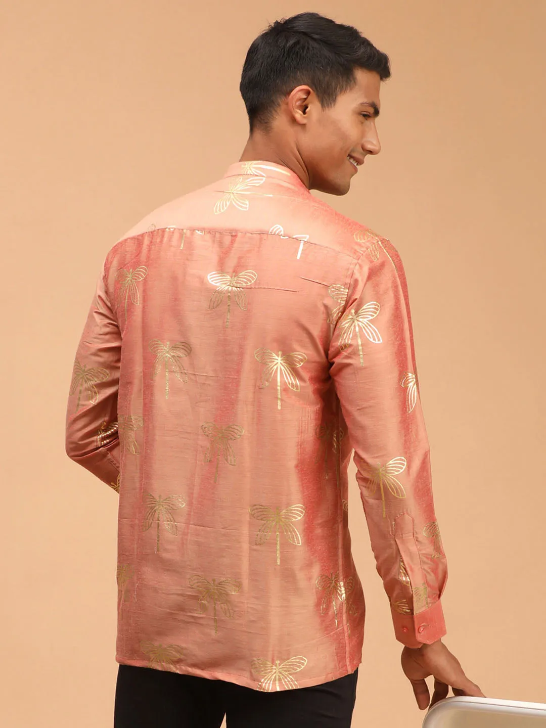 Jashvi Men's Pink Foil Print Shirt