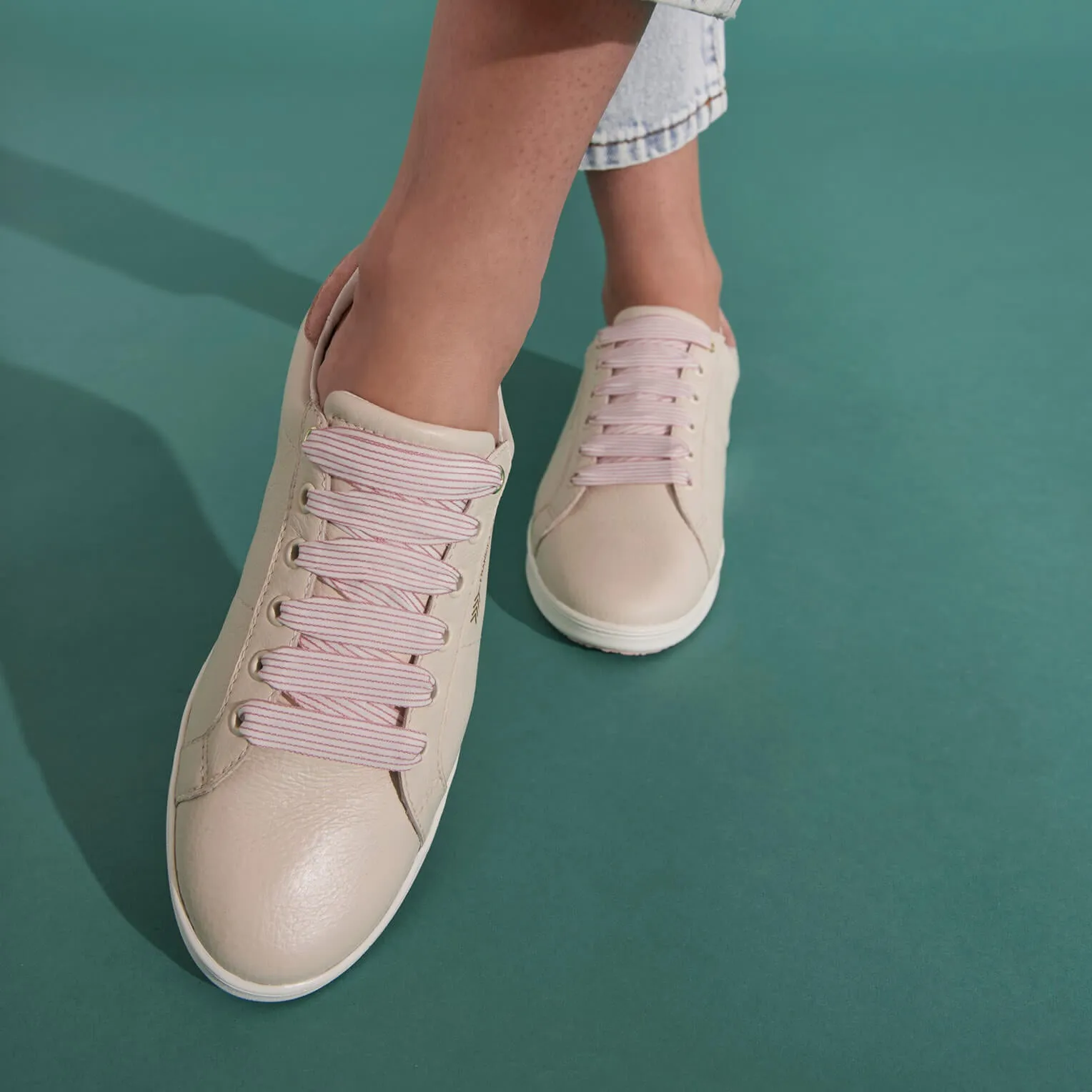 Shoelace White/Dusty Pink Stripe