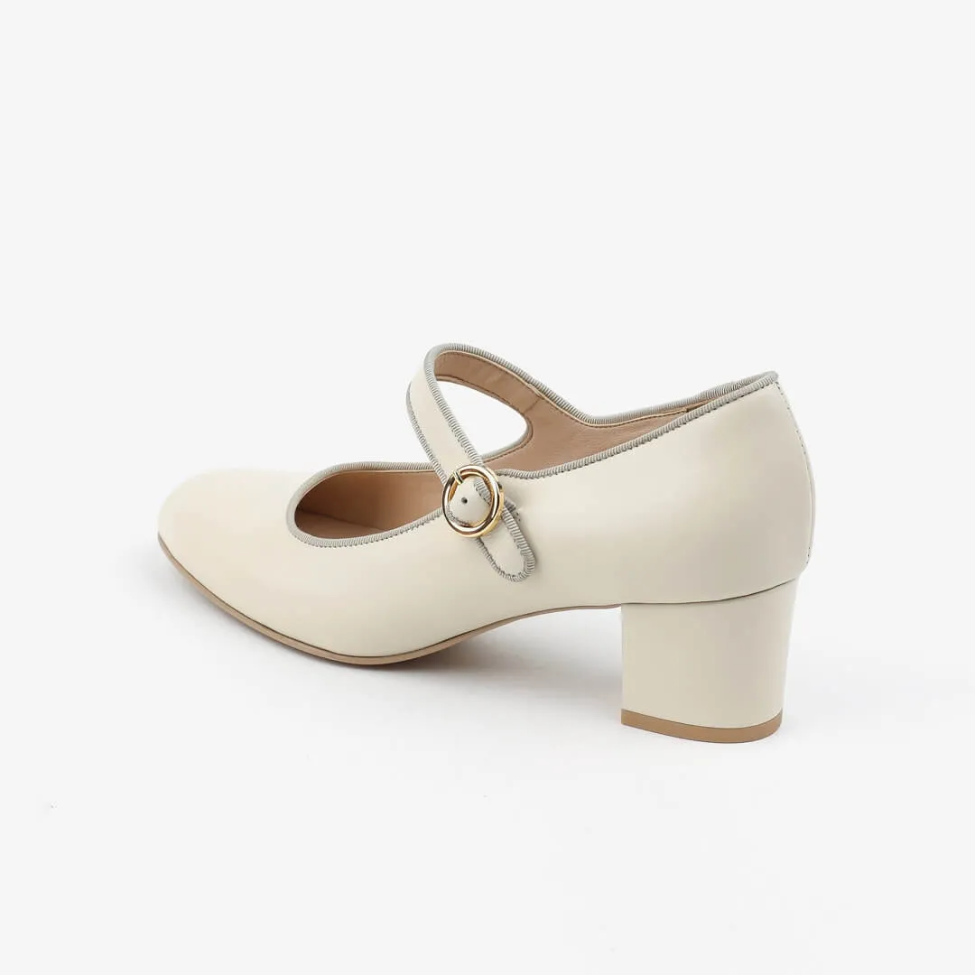 *UK szie 13  - ADRIANA - ivory, 4cm heels