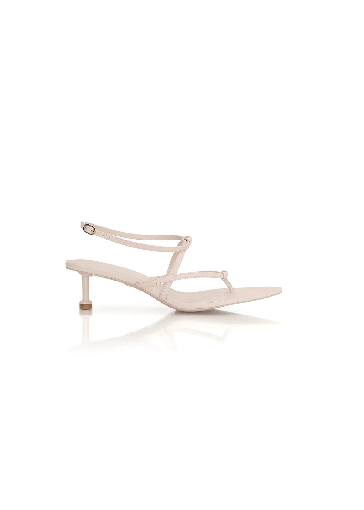 VEE SANDALS - IVORY