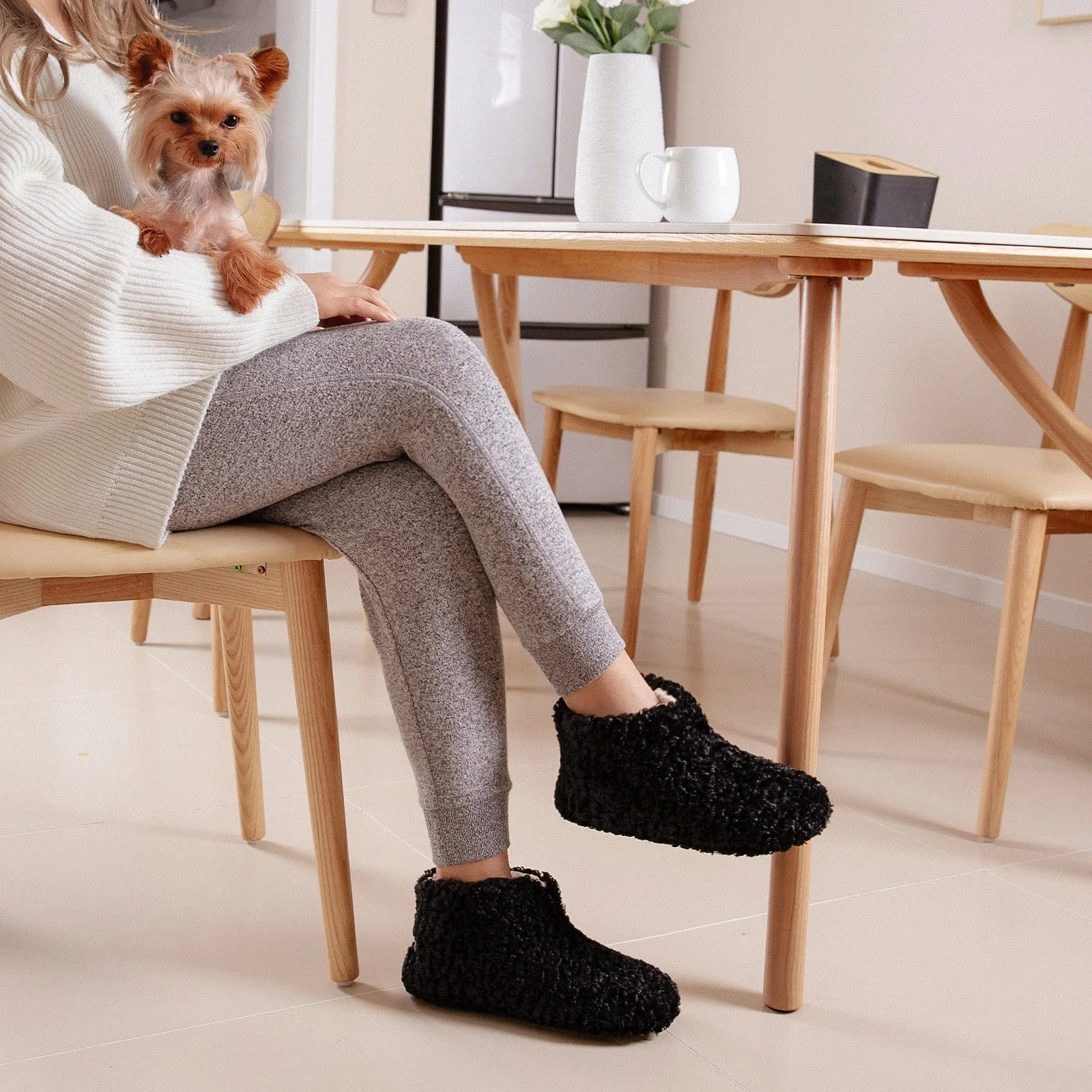 Women's Curly Bootie Slippers with Teddy Fleece